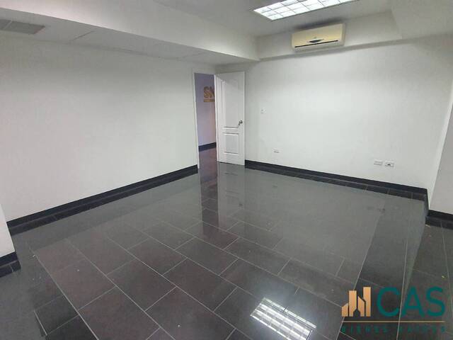 #25 - Oficina para Alquiler en Tegucigalpa - Distrito Central  - 2