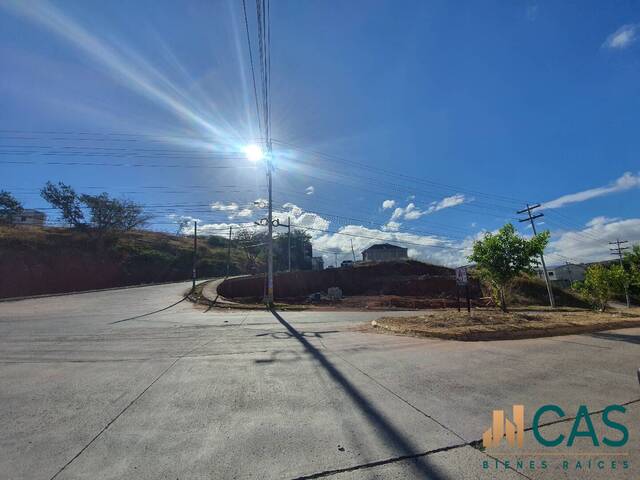 Terreno para Venta en Tegucigalpa - 2