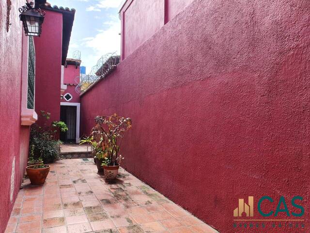 #323 - Casa para Alquiler en Tegucigalpa - Distrito Central 