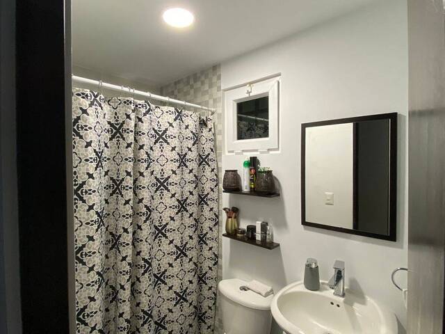 Apartamento para Alquiler en Distrito Central - 5