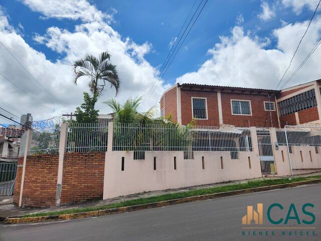 #556 - Casa para Venta en Tegucigalpa - Distrito Central  - 1