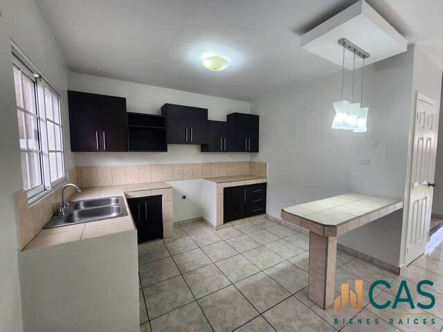 #557 - Casa para Alquiler en Tegucigalpa - Distrito Central  - 2