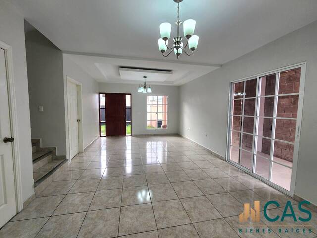 #557 - Casa para Alquiler en Tegucigalpa - Distrito Central  - 1